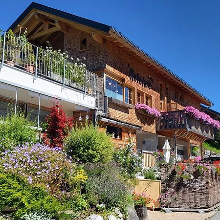 Damuelser Holzhus Appartement Buitenkant foto